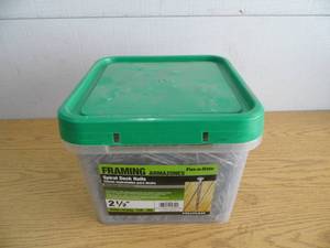 lot 87 image: Case of Framing Nails