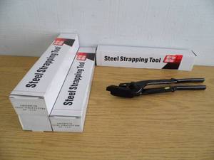 lot 100 image: Lot of 4 Strapping Tools