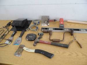 lot 128 image: Tools