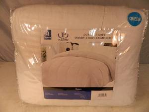 New Queen Dobby Stripe Comforter