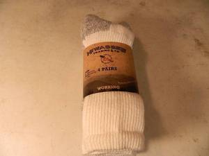 4 New Pairs of Hiwassee Trading Crew Work Socks