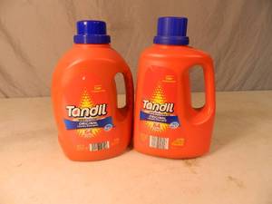 2 New Bottles of Tandil Laundry Detergent