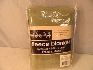 New FullQueen Fleece Blanket