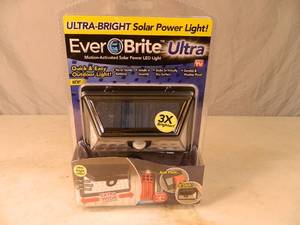 New Ever Brite Ultra Motion Activated Solar Power LED Light