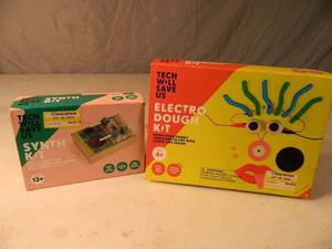 2 New Tech Will Save Us Learning Building Kits