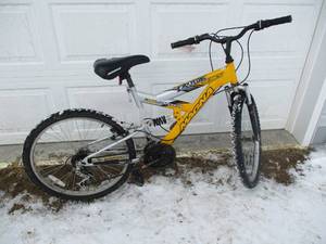 lot 90 image: Magna Excitor Bicycle