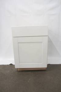 lot Z7 image: Hampton Bay Princeton Shaker Assembled 24x34.5x24 in. Base Cabinet with Soft Close Drawer in Warm White