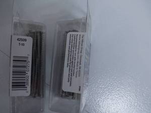 lot 13 image: Power Pro #8 x 3-in Stainless Steel Trim InteriorExterior Trim Screws (25-Count)