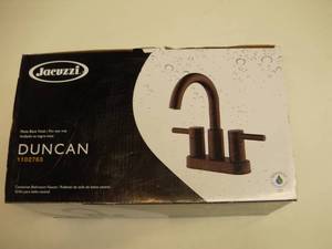 lot 53 image: Jacuzzi Duncan Matte Black 2-Handle 4-in Centerset WaterSense Bathroom Sink Faucet with Drain