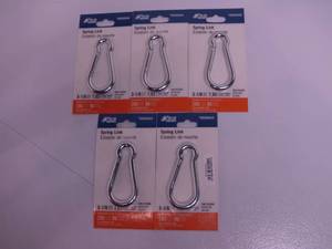 lot 73 image: Blue Hawk Zinc-Plated Spring Link