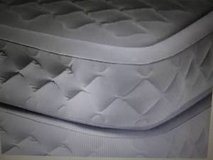 lot 8 image: Supreme Airflow Airbed Queen open b...