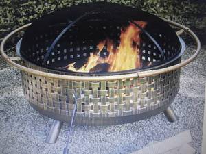 lot 23 image: Round Bronze Weave Firepit open box...