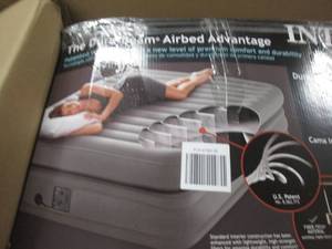 lot 59 image: Intex Comfort Elevated Air Bed open...