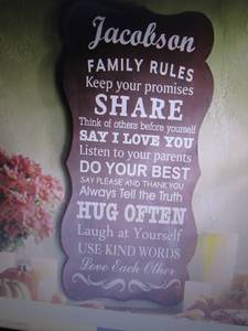 lot 85 image: Personalized Family Rules Plaque op...