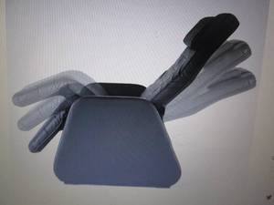 lot 91 image: Powered Zero Gravity Chair open box...