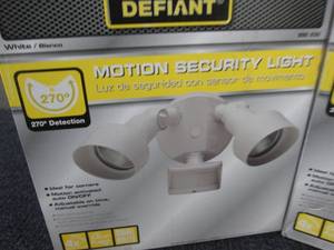 lot 177 image: 2 Defiant 270-Degree White Motion O...