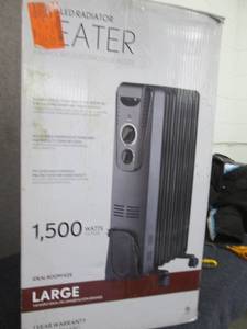 lot 298 image: Intertek Oil Fillled Radiator Heate...