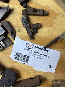 lot 37 image: Assortment of Insert Holding Tools, Etc