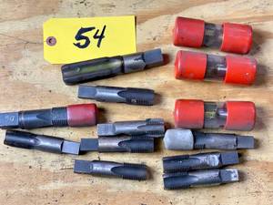 lot 54 image: Threading Taps (13)