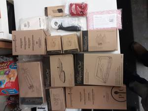 Pampered Chef (14 Pieces)