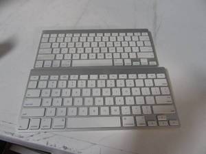 lot 95 image: Lot of 2 Apple Wireless Keyboards Great for Travel