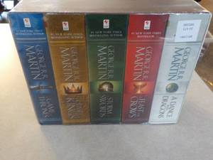 Game of Thrones 5 Book Set never o...