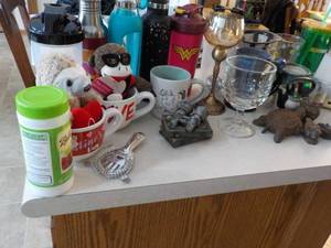Hot and Cold Beverage Bottles, Vale...