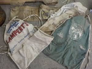Advertising Aprons, Vintage Cans an...