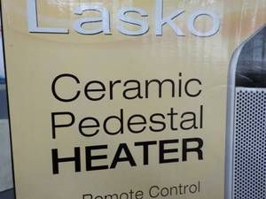 Lasko Ceramic Pedestal Heater with ...