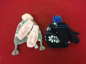 Carters Boys & Girls 2t-4t Mittens & Beanie