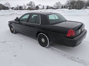lot 1 image: 2010 Crown Victoria Police Interceptor