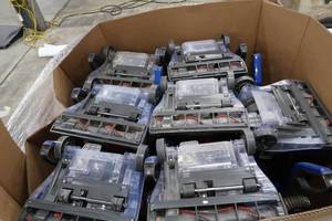 lot 4 image: TESTED GOOD HOOVER VACCUMES MODEL# 6138362 16 UNITS