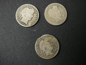 lot 43 image: 3- Barber Dimes 1898o, 1899, 1900s