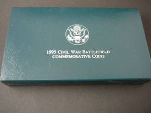 lot 110 image: 2- 1995 Civil War Battlefield commemorative Coins  In Box with Certificate of Authenticity