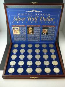 lot 119 image: 30- United States Half Dollar Collection