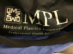 lot 11 image: Medical Plastics Laboratory Crash Kelly CPR CPR-1650, Mpl - Needs Power Supply