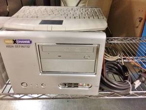 lot 14 image: WOW $$$$ Med X Change DRSHD-L High Definition Digital Recording System w Keyboard Excellent Working Condition