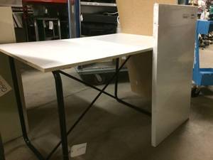 lot 57 image: Folding Table With Extra Tops - Great Condition