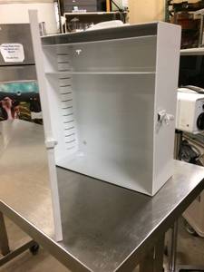 lot 94 image: Wall Mountable Empty Medical Metal Storage Cabinet Case