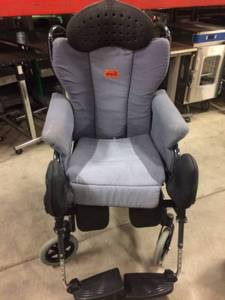 lot 49 image: WOW ITALIAN ORMESA GIUDI ULTIMATE COMFORT RECLINING WHEELCHAIR