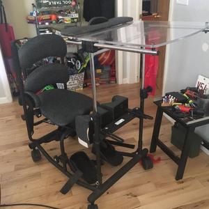 lot 50 image: WOW SOLD ON EBAY $1100 PLUS $250 SHIPPING&nbspEASYSTAND 5000 ADULT LARGE STANDING FRAME WORKSTATION FOR PHYSICAL THERAPY PATIENTS & WHEELCHAIR USERS GREAT CONDITION - NO TEARS TO UPHOLSTERY