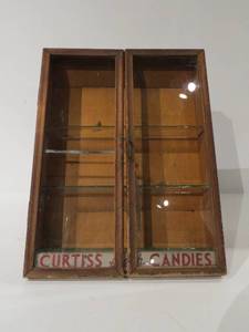 VINTAGE Curtiss Candy Display