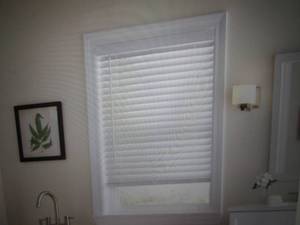 White Cordless 2 Faux Wood Blind 6...