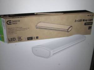 Lot of 2 Low Profile 2 ft Integrate...
