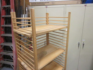 lot 8 image: Wooden Display Shelf 36x18x70