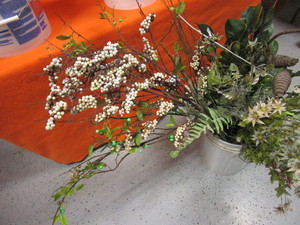 lot 54 image: (New) Artificial Flowers