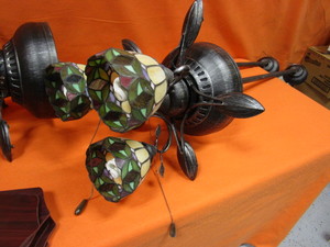 lot 82 image: Celling FanLights wExtended Shaft for High or Vaulted Ceilings