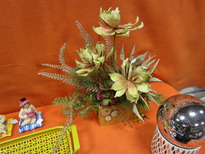lot 113 image: (New) Home Decor
