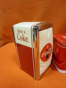 lot 118 image: Coca Cola Collectibles