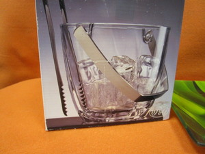 lot 145 image: (New) Home Decor